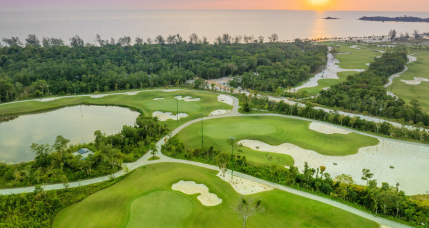 Eschuri Vung Bau Golf Course.